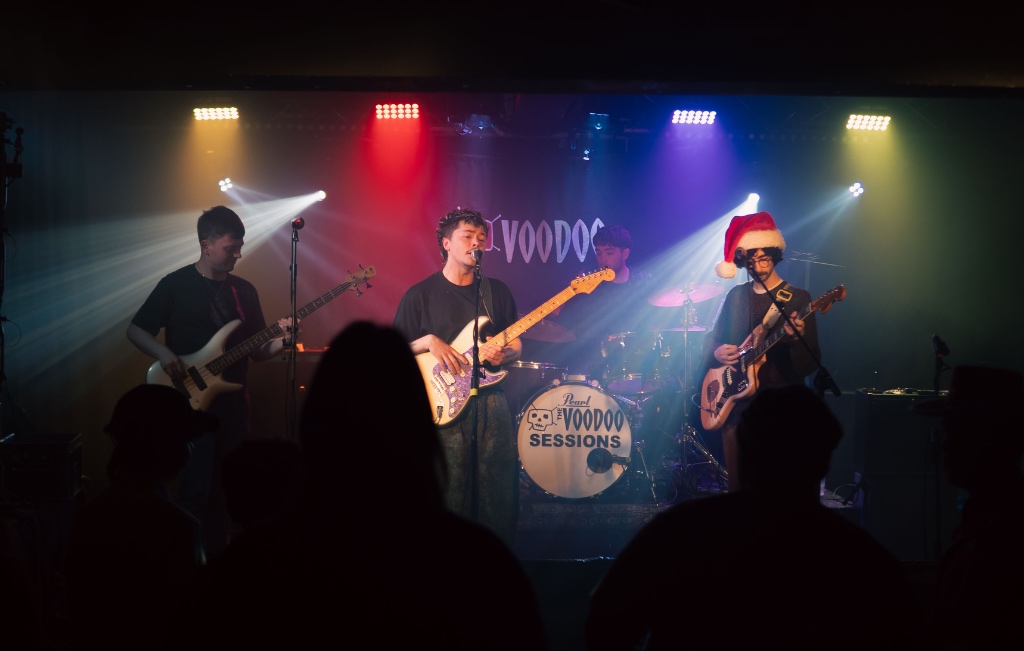 Band Image 3